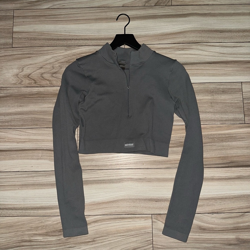 LARGE BO AND TEE ENDURE RIBBED HALF ZIP LONG SLEEVE GREY ACTIVEWEAR CROP TOP
